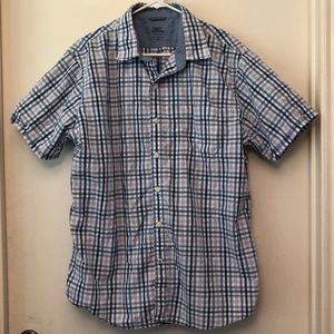 Men’s Izod button down shirt